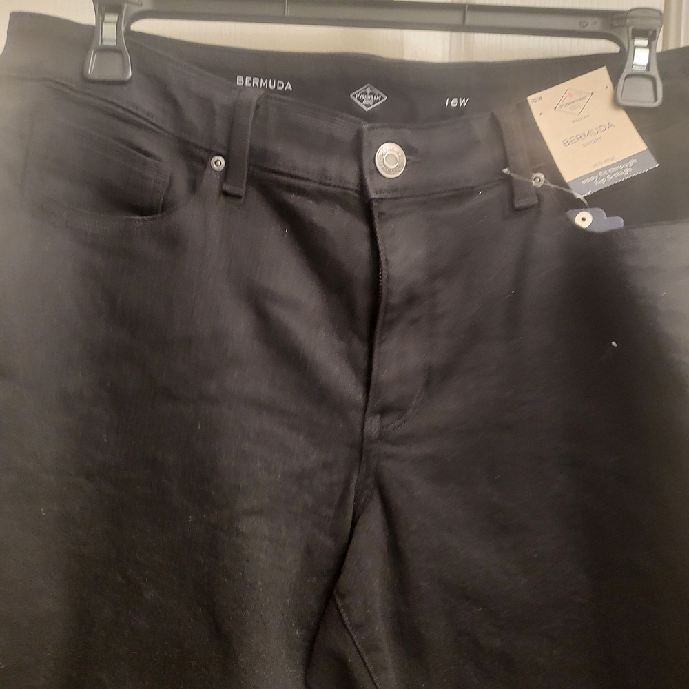 St John's Bay Black Bermuda Shorts